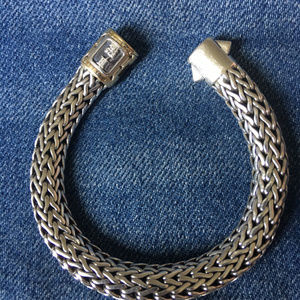 John Hardy Thick Classic Chain Bracelt with 18K